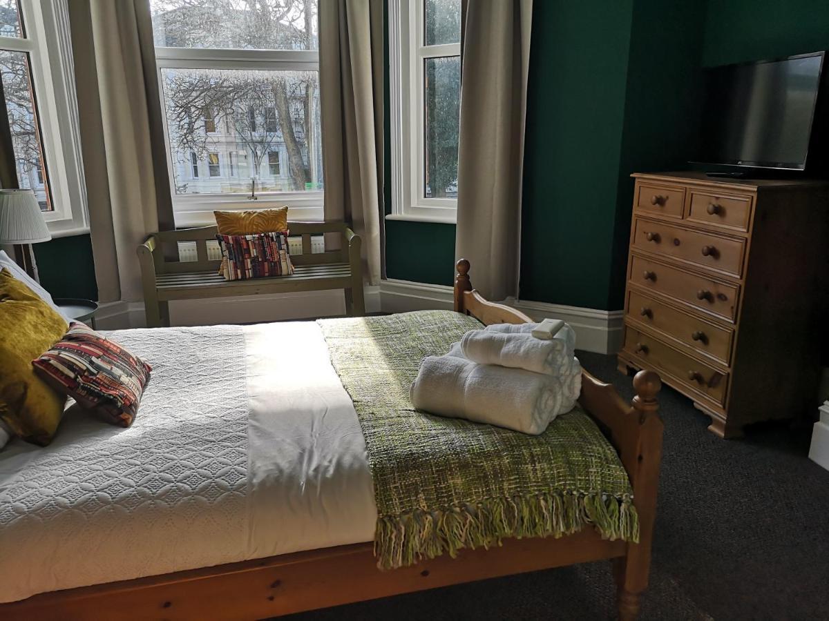 2 Bedroom Apartment At Kent Escapes Short Lets & Serviced Accommodation Kent, Bouverie Escape Folkestone With Wifi Экстерьер фото